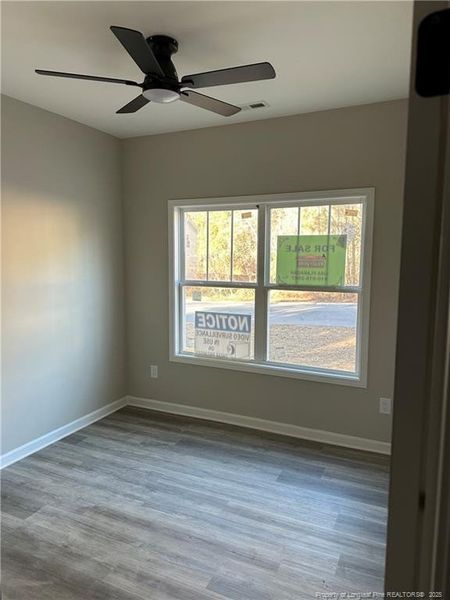 Den/Office Den/Office