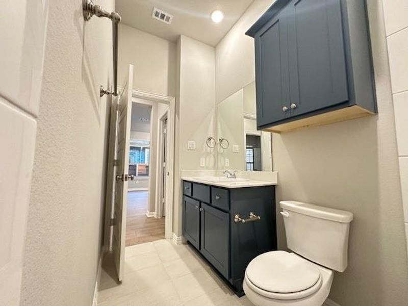 tuscan secondary bathroom