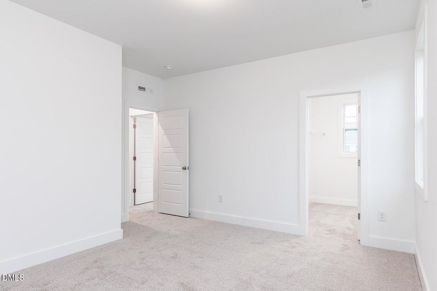 Bedroom 3 with walkin Closet