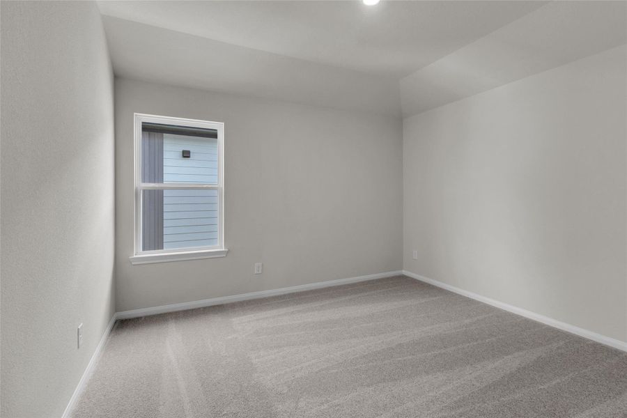 Spacious, unfurnished interior of a new home in Elyson, Katy (Image 35).