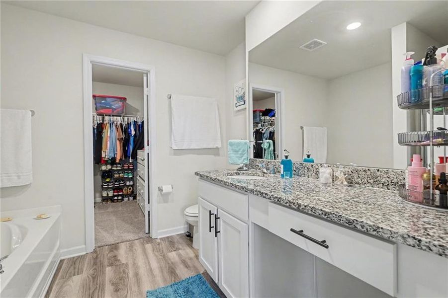 Furnished interior view inside a new home in , Villa Rica (Image 26).