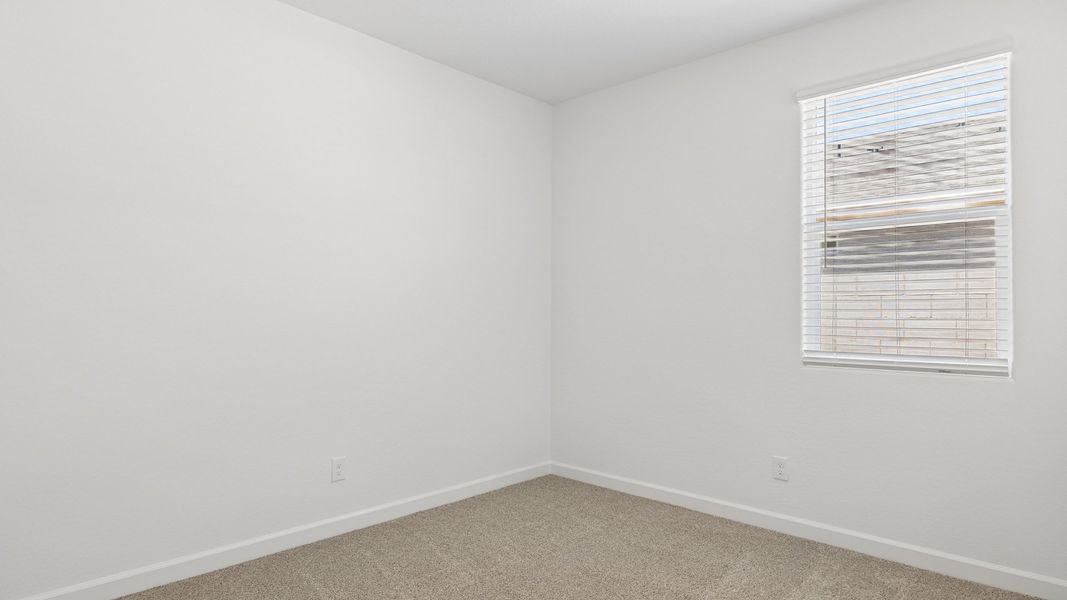 Spacious, unfurnished interior of a new home in Quail Ranch, San Tan Valley (Image 21). Spacious, unfurnished interior of a new home in Quail Ranch, San Tan Valley (Image 21).