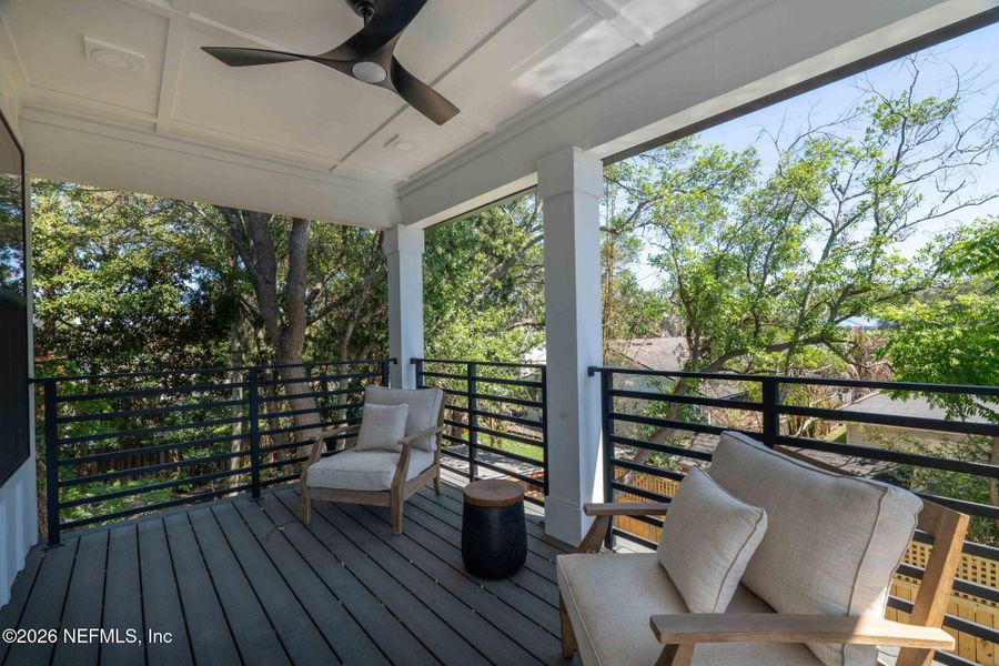 Exterior details and patio area of a home in , Jacksonville Beach (Image 38).