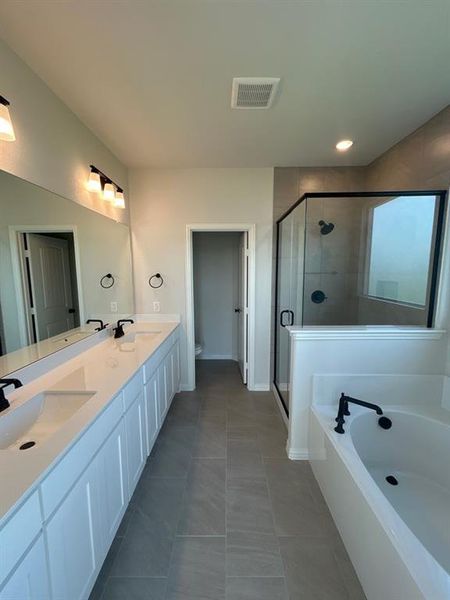 Furnished interior view inside a new home in Terra Escalante, Blue Ridge (Image 6). Furnished interior view inside a new home in Terra Escalante, Blue Ridge (Image 6).