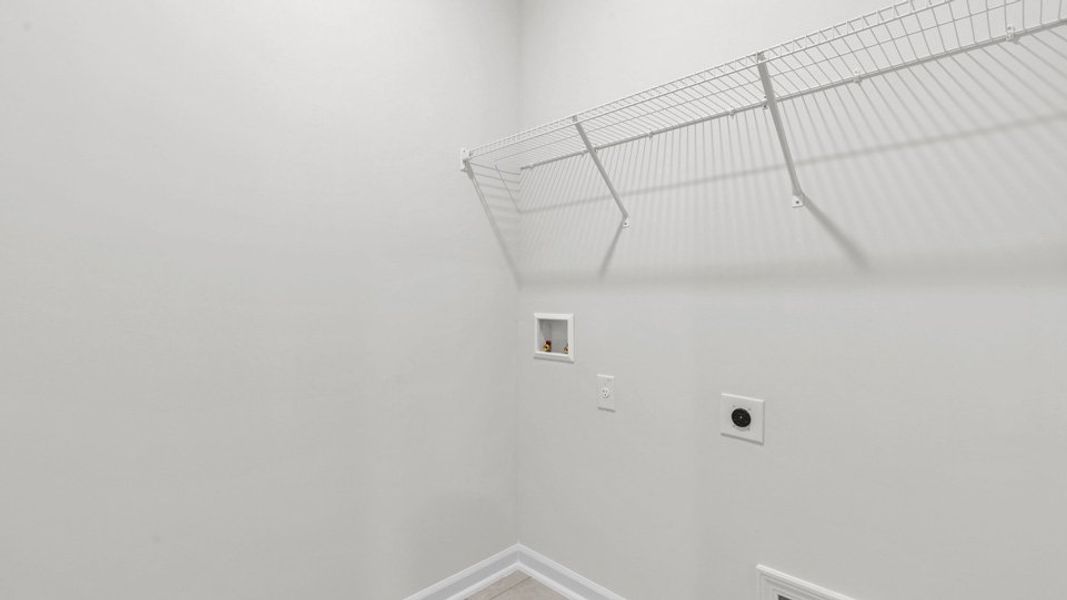 Spacious, unfurnished interior of a new home in Forest Creek, Winston-Salem (Image 15).