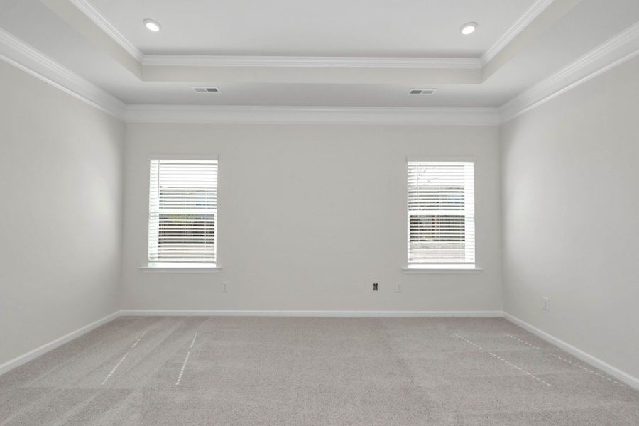 *This is a marketing photo. Colors/options may be different.*