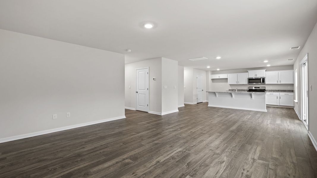 Spacious, unfurnished interior of a new home in Harrier Point, Woodruff (Image 22).