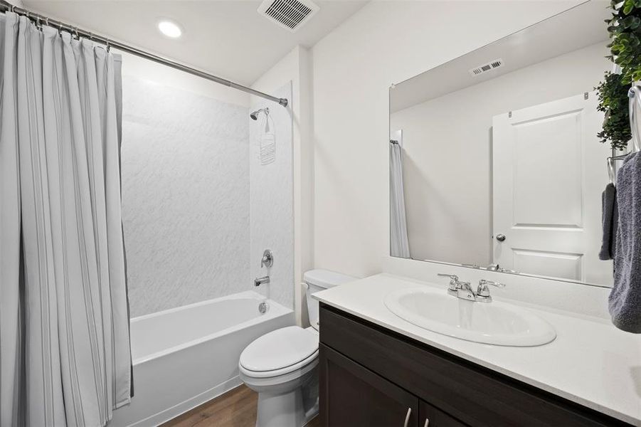 Furnished interior view inside a new home in , Lancaster (Image 34).