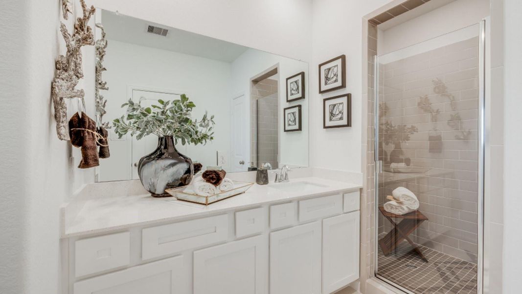 *Not actulal home, for illustration purposes only* *Not actulal home, for illustration purposes only*