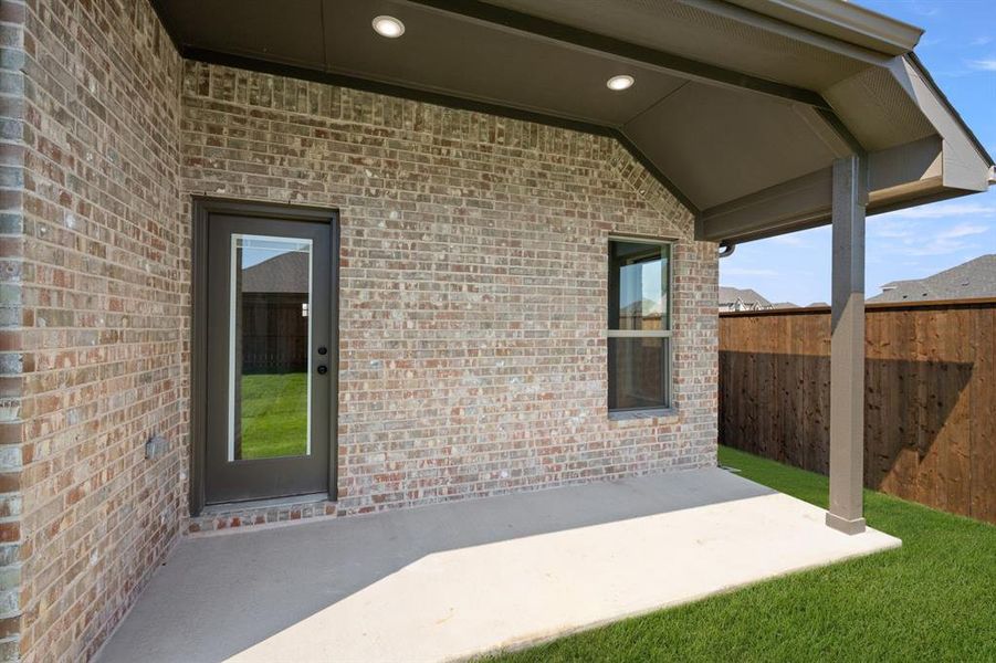 7_7712 Gatvine- Patio-0305 7_7712 Gatvine- Patio-0305