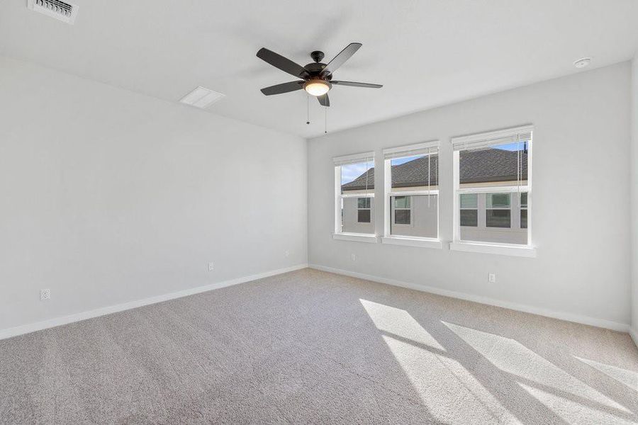 Spacious, unfurnished interior of a new home in Park Central, Georgetown (Image 26).