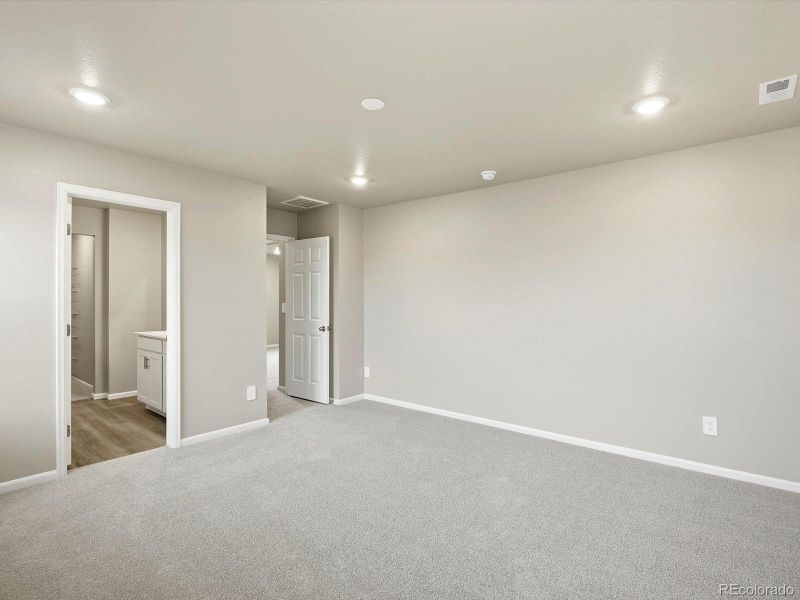Spacious, unfurnished interior of a new home in Revere at Johnstown, Johnstown (Image 19). Spacious, unfurnished interior of a new home in Revere at Johnstown, Johnstown (Image 19).