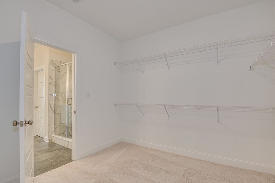 Spacious, unfurnished interior of a new home in The Sanctuary, Aiken (Image 31).