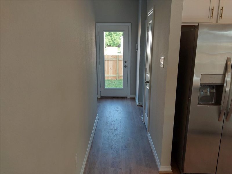 Spacious, unfurnished interior of a new home in , Houston (Image 11).