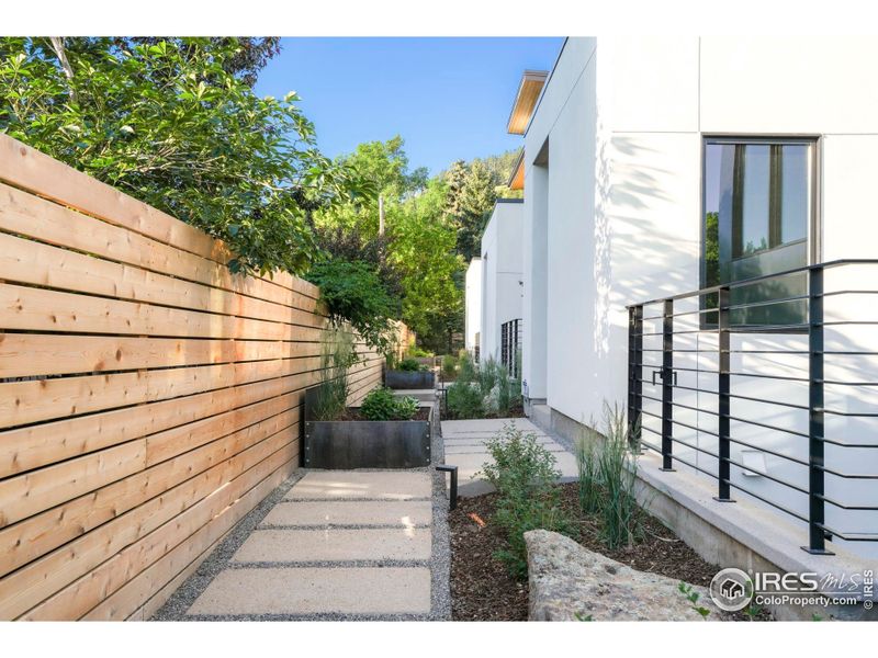 Exterior details and patio area of a home in , Boulder (Image 2).