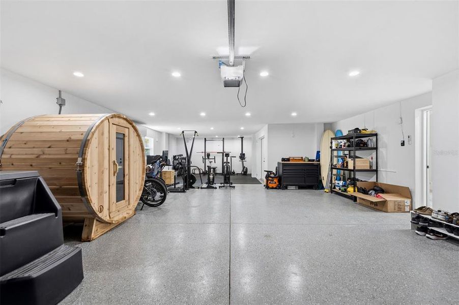 Community amenities in , St. Petersburg (Image 74). Community amenities in , St. Petersburg (Image 74).