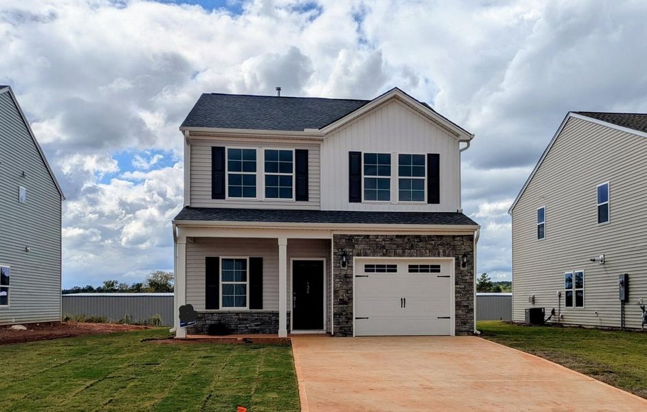 Image 8 of a home in Tucker Ridge.