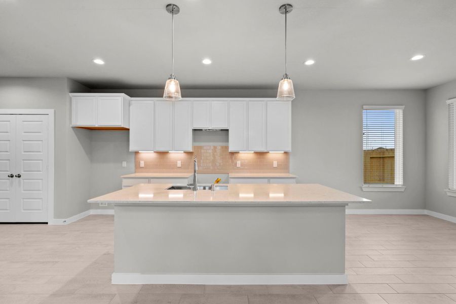 Furnished interior view inside a new home in Briarwood Crossing, Rosenberg (Image 11).