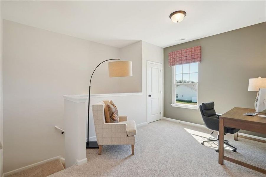 Furnished interior view inside a new home in Oakmont, Dallas (Image 15).