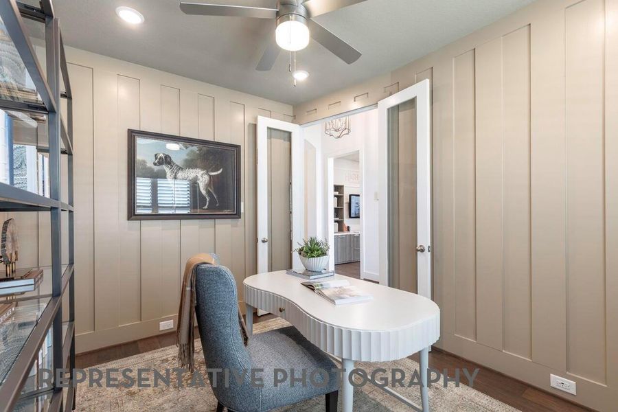 Furnished interior view inside a new home in Evergreen, Conroe (Image 30).