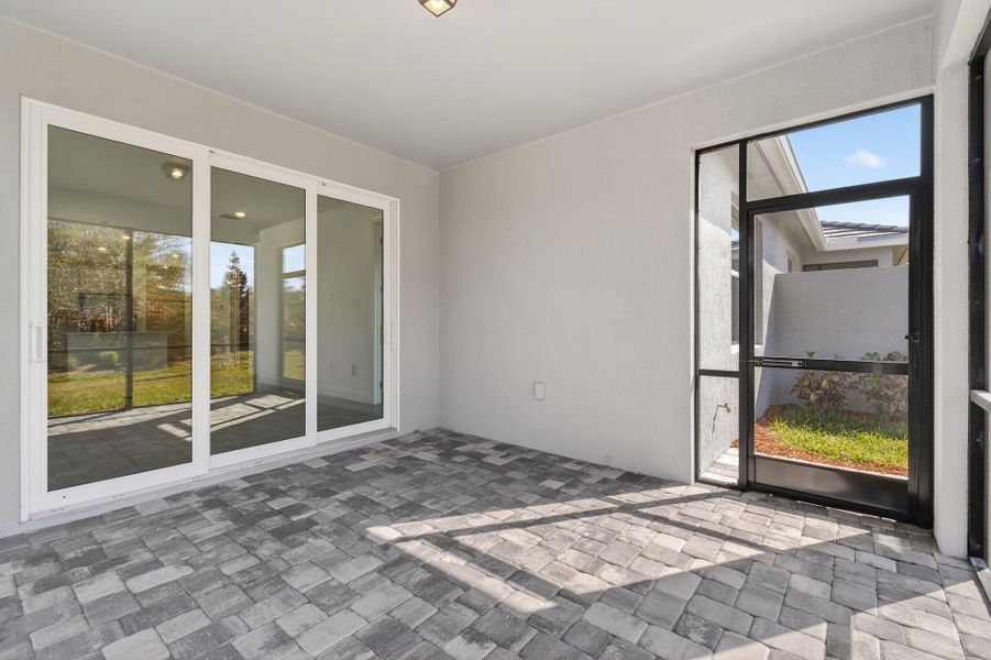 Exterior details and patio area of a home in Costa Pointe, Vero Beach (Image 35).