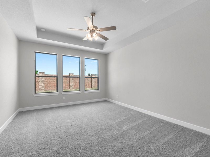 Spacious, unfurnished interior of a new home in Lago Mar - 60', Texas City (Image 16). Spacious, unfurnished interior of a new home in Lago Mar - 60', Texas City (Image 16).