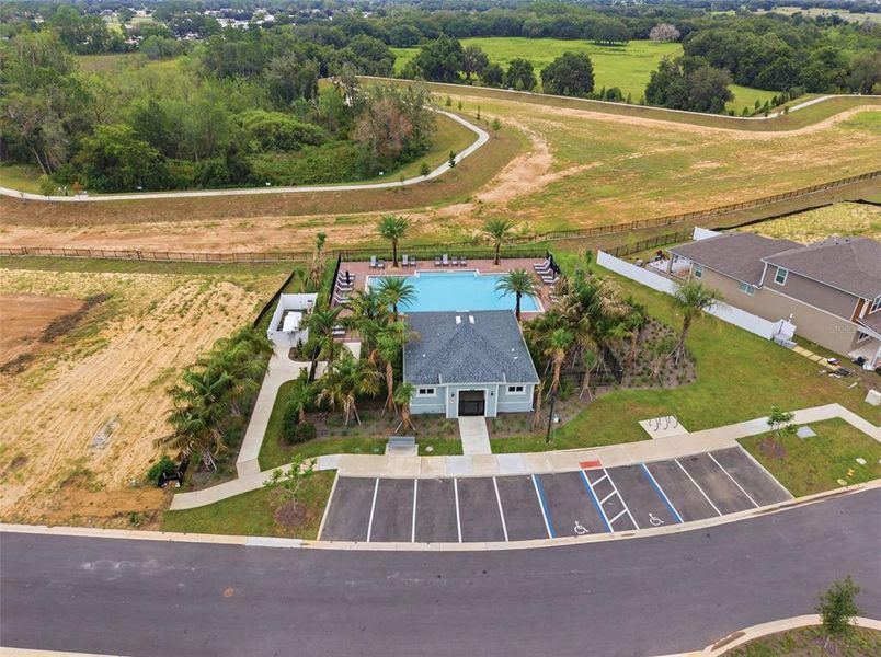 Community amenities in , Clermont (Image 45).