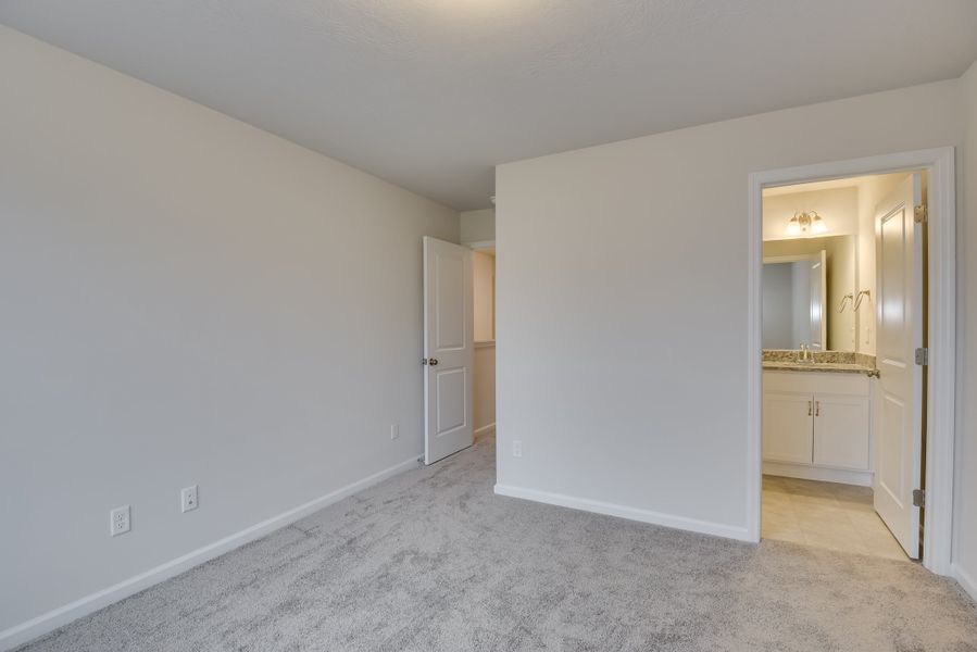Spacious, unfurnished interior of a new home in Windsor Townhomes, North Augusta (Image 27). Spacious, unfurnished interior of a new home in Windsor Townhomes, North Augusta (Image 27).