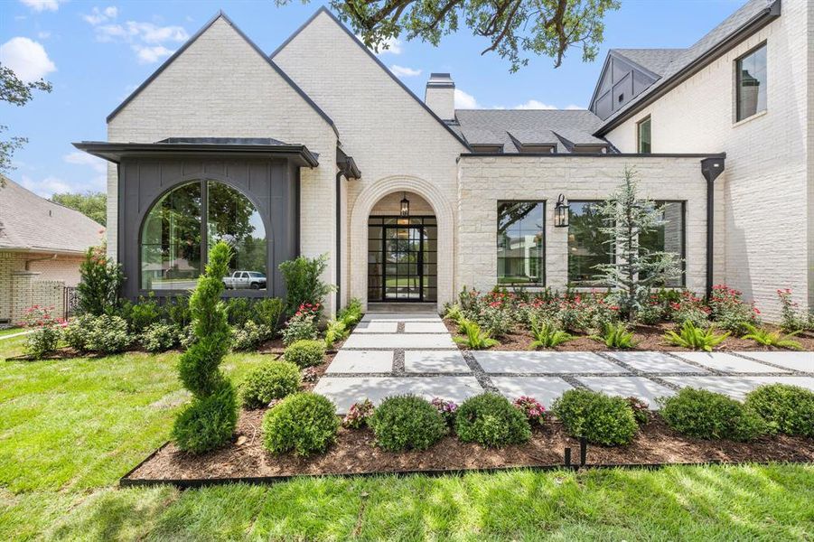 Front exterior of a new home in , Dallas, TX, highlighting curb appeal (Image 24). Front exterior of a new home in , Dallas, TX, highlighting curb appeal (Image 24).