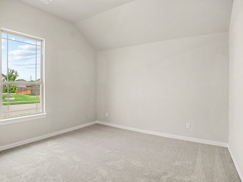Spacious, unfurnished interior of a new home in Cole Crossing Estates, DeSoto (Image 29).