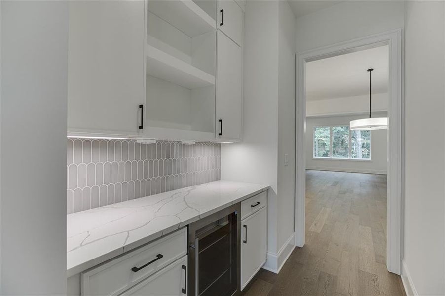 Furnished interior view inside a new home in , Buford (Image 12).
