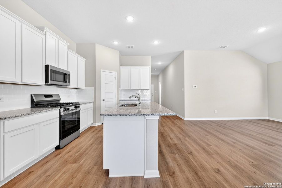 Furnished interior view inside a new home in Winding Brook, San Antonio (Image 5).