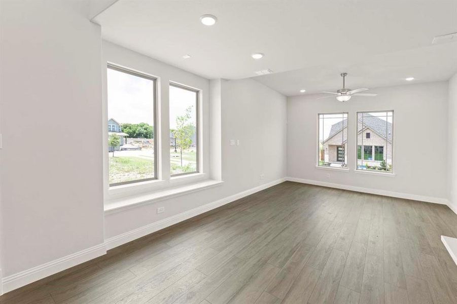 07-475-shady-square-lavon-tx-dining-living