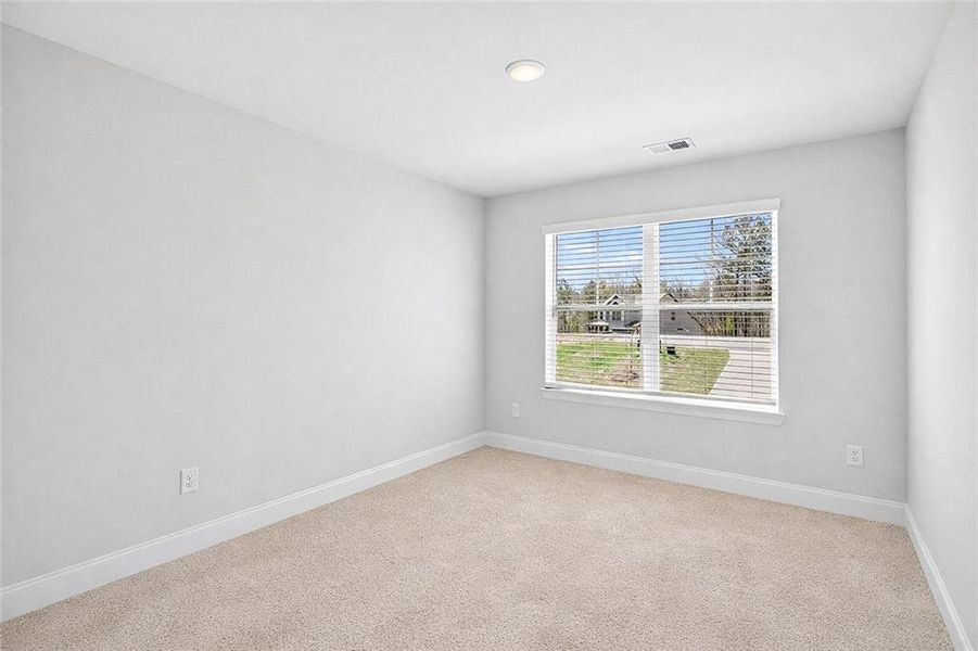 Spacious, unfurnished interior of a new home in Waters Edge, Mansfield (Image 13).