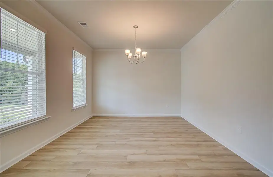 Spacious, unfurnished interior of a new home in , Lawrenceville (Image 15).