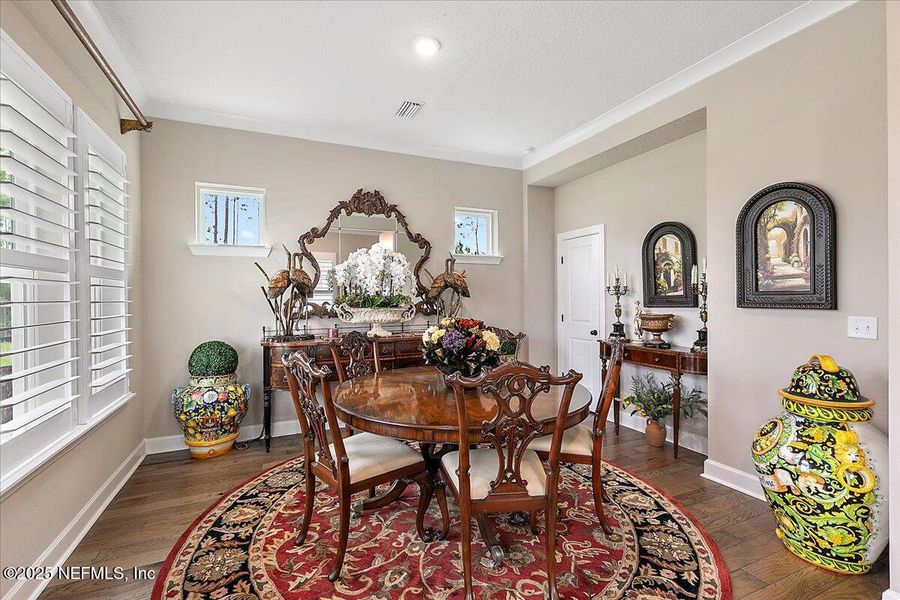 Furnished interior view inside a new home in , Jacksonville (Image 10).