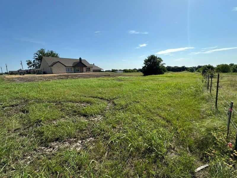Natural landscape and outdoor views near Fannin Ranch in Leonard (Image 24).