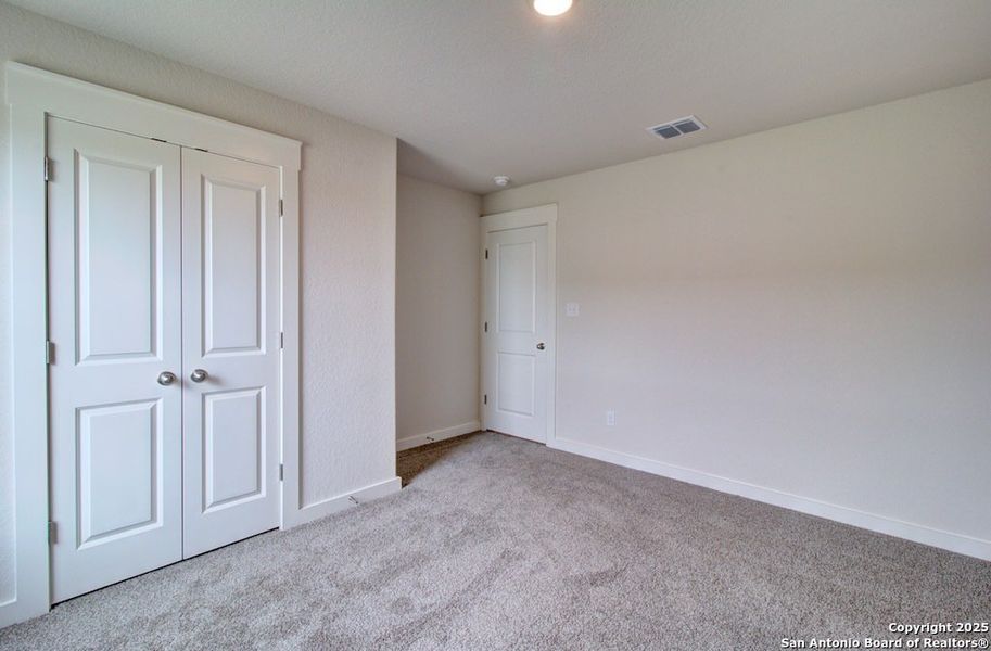 Spacious, unfurnished interior of a new home in Cloud Country, New Braunfels (Image 24). Spacious, unfurnished interior of a new home in Cloud Country, New Braunfels (Image 24).