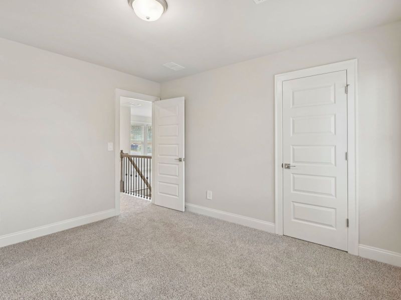 Spacious, unfurnished interior of a new home in Hemingway - Reserve Series, Cumming (Image 20).