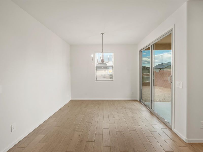 Spacious, unfurnished interior of a new home in Alamar at Rocking K, Tucson (Image 11).