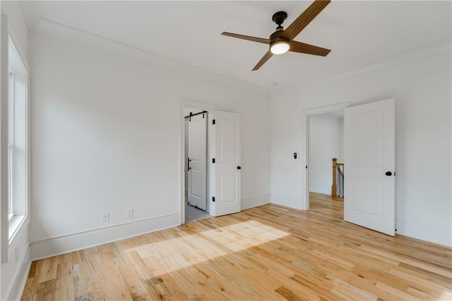 Spacious, unfurnished interior of a new home in , Atlanta (Image 54).