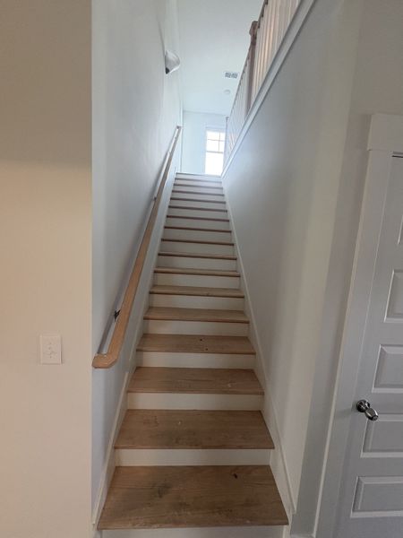 Spacious, unfurnished interior of a new home in Rookers Bend, Smyrna (Image 16).