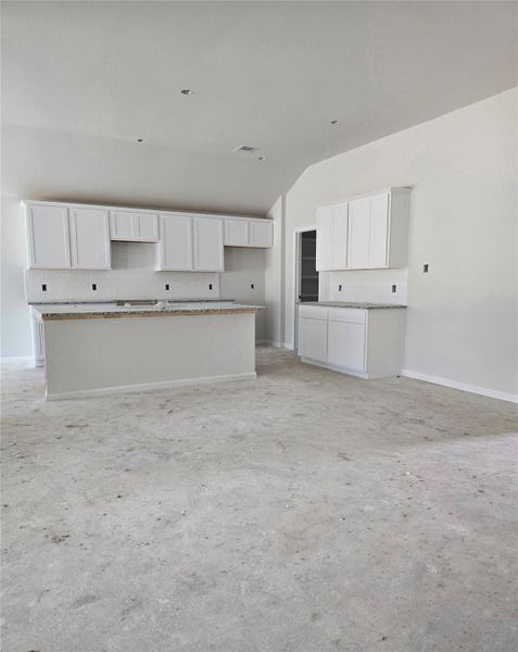 Image 8 of a home in Sundance Cove - Paintbrush Collection.