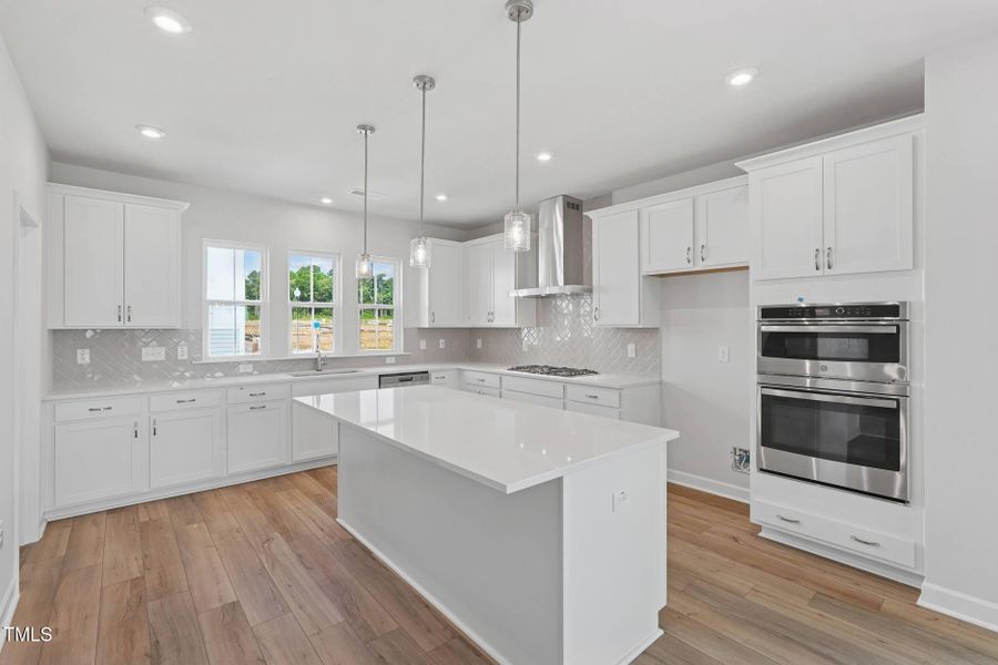 Mews 61_Kitchen 1_6.3.25_webready