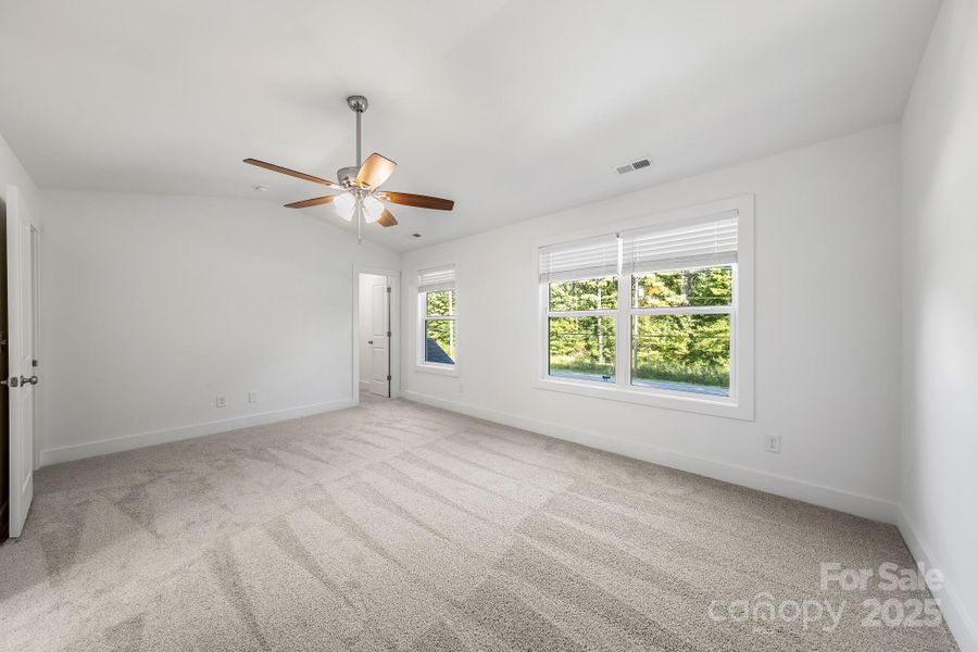 Spacious, unfurnished interior of a new home in , Mooresville (Image 8).