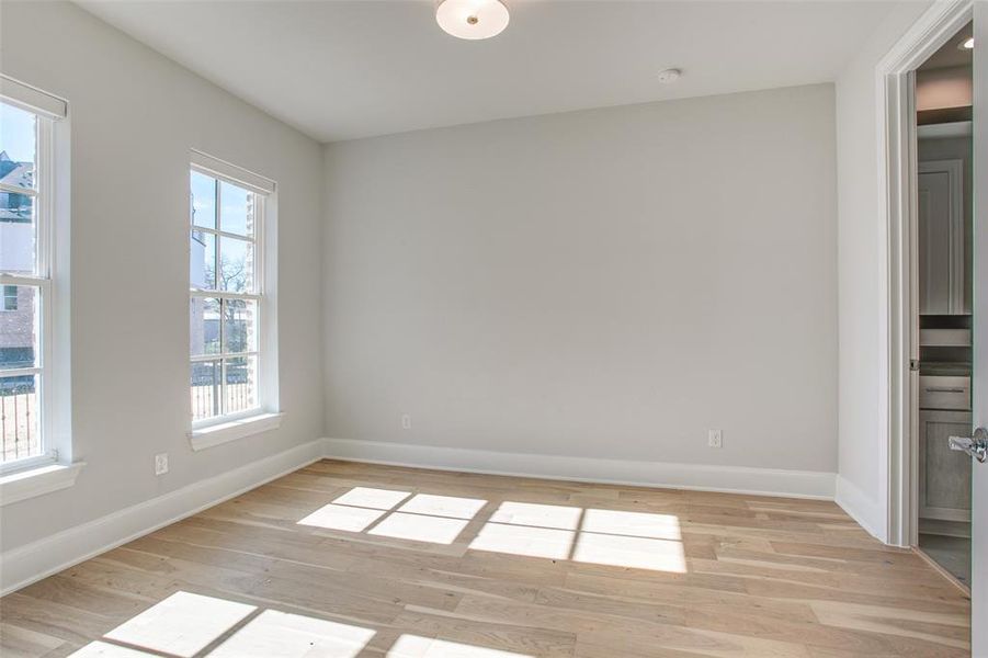 Image of actual unit.