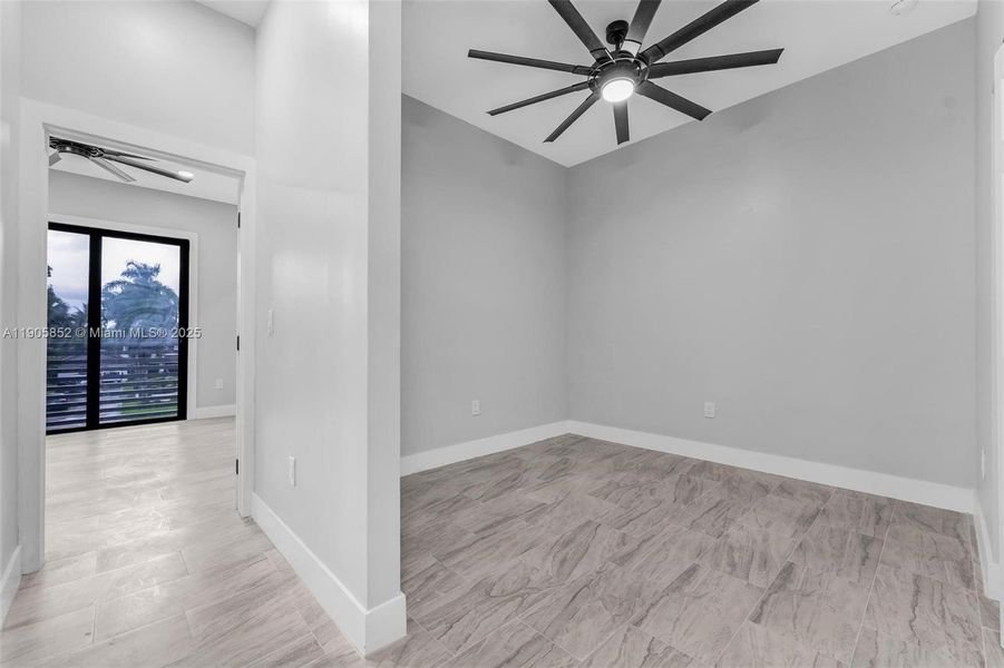 Spacious, unfurnished interior of a new home in , Miami (Image 57).