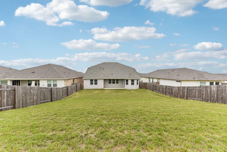 I mean.... this yard size is incredible for this community