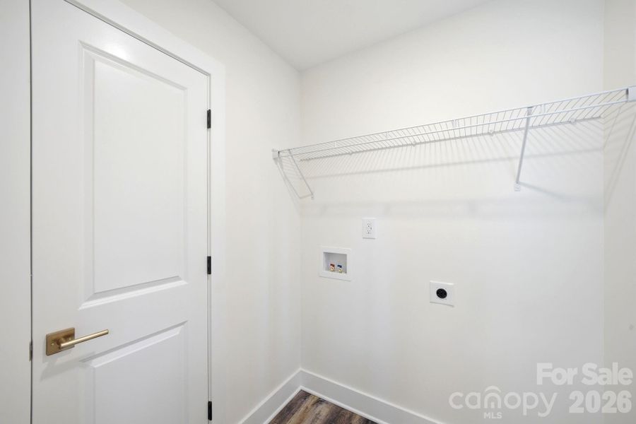 Spacious, unfurnished interior of a new home in , Charlotte (Image 22).
