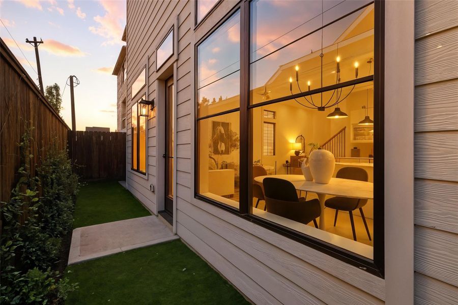 Image 46 of a home in Spring Valley Creek. Image 46 of a home in Spring Valley Creek.